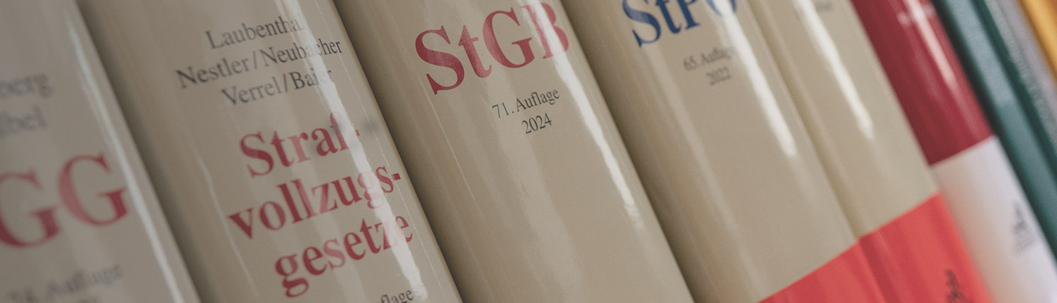 sliderbild-02-tatjana-quix-rechtsanwaeltin-fachanwaeltin-fuer-strafrecht-in recklinghausen-und-umgebung